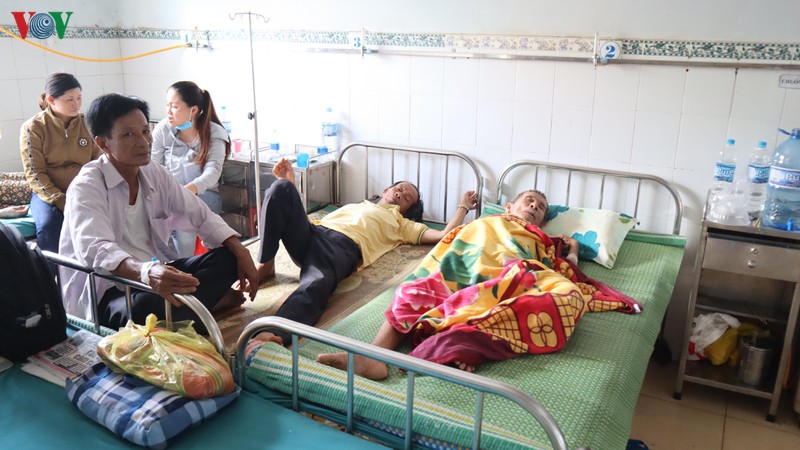 ca tram nguoi o binh phuoc nghi bi ngo doc sau khi du tiec cuoi hinh 1
