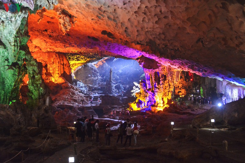quang ninh don nhan nhung tin hieu vui sau kich cau du lich hinh 2