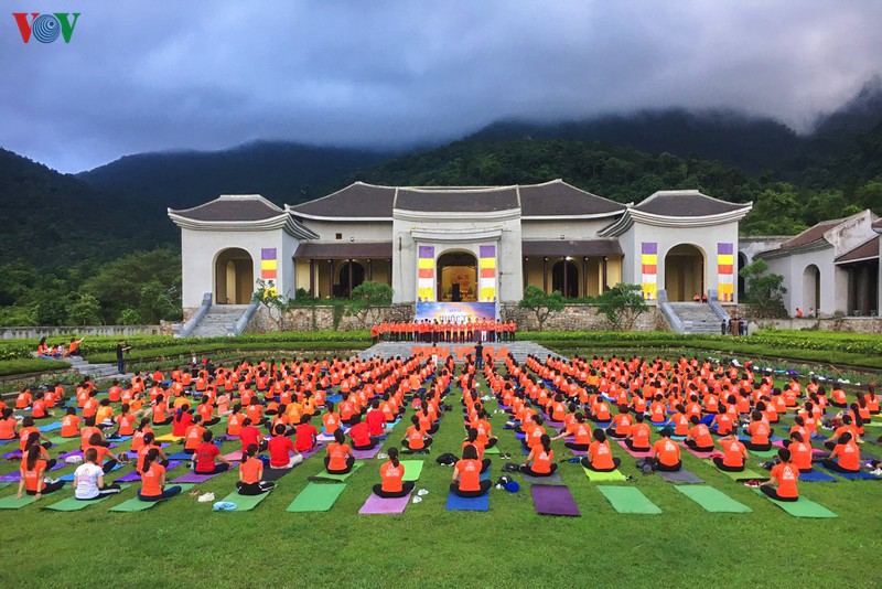 quang ninh don nhan nhung tin hieu vui sau kich cau du lich hinh 9