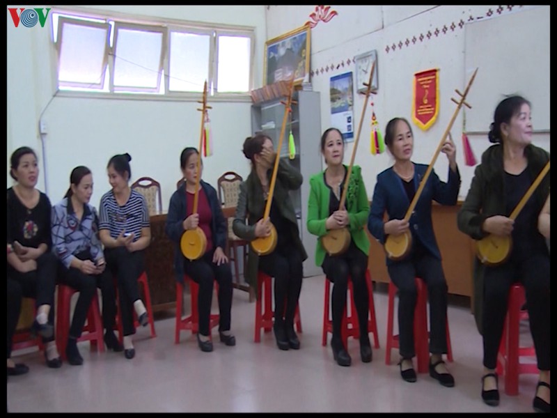 gin giu dieu then tren que huong nguyen binh hinh 2