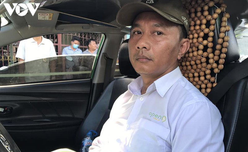 bat giu tai xe taxi mua ban mot luong lon cac chat ma tuy hinh 1
