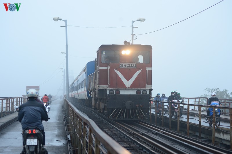 anh: ha noi lai chim trong suong mu day dac hinh 9