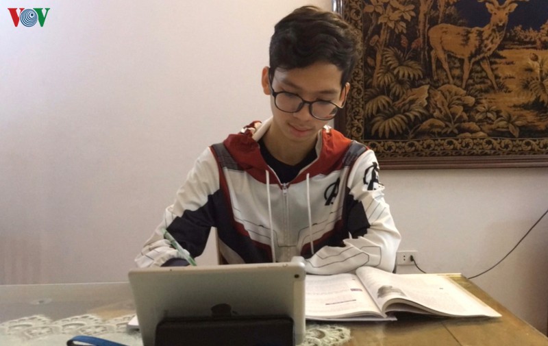 khi hoc sinh nghi dai hinh 1