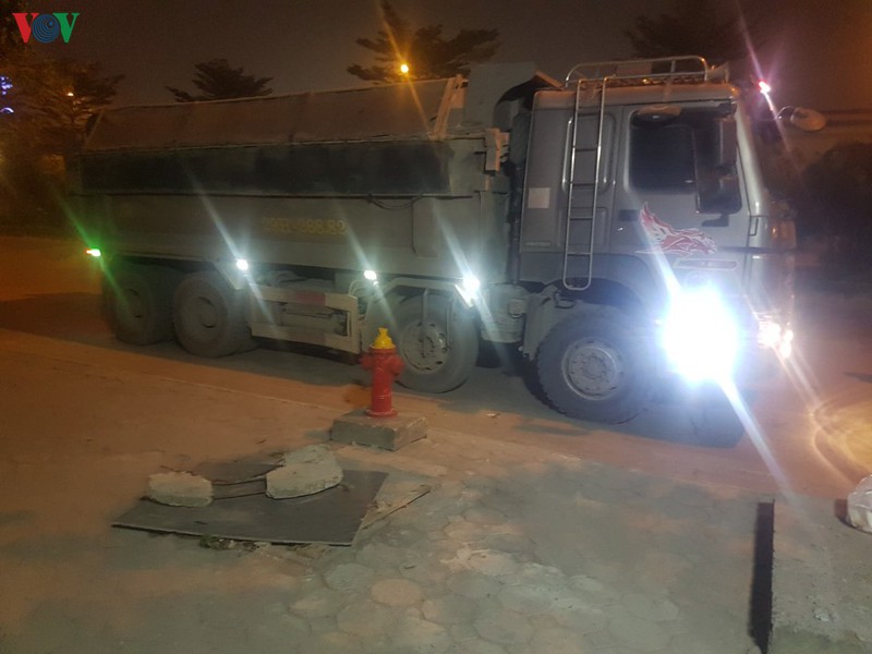 phat nang xe "qua kho, qua tai" di vao khu vuc cam tai ha noi hinh 1