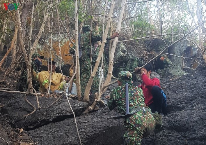 chay rung tai khu vuc nui cam - an giang hinh 3