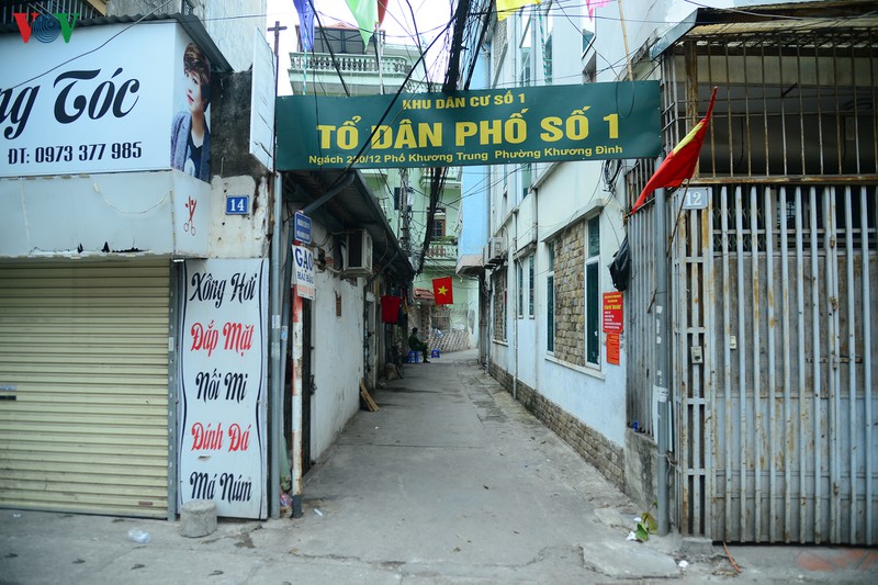 cach ly khu vuc nha nu tiep vien hang khong duong tinh lan 1 voi sars-cov-2 hinh 1