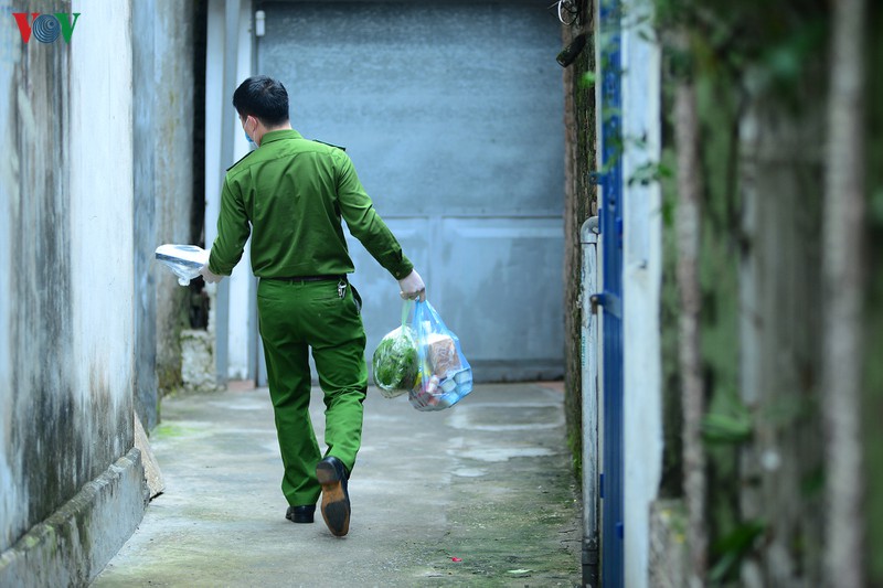 cach ly khu vuc nha nu tiep vien hang khong duong tinh lan 1 voi sars-cov-2 hinh 11