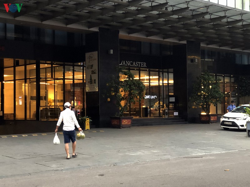co 20 nguoi tiep xuc f1 voi nguoi mac covid-19 tai giang vo, ha noi  hinh 2