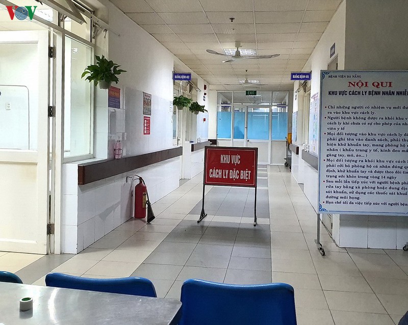 100 nguoi da nang tiep xuc gan benh nhan 35 deu am tinh voi sars-cov-2 hinh 1