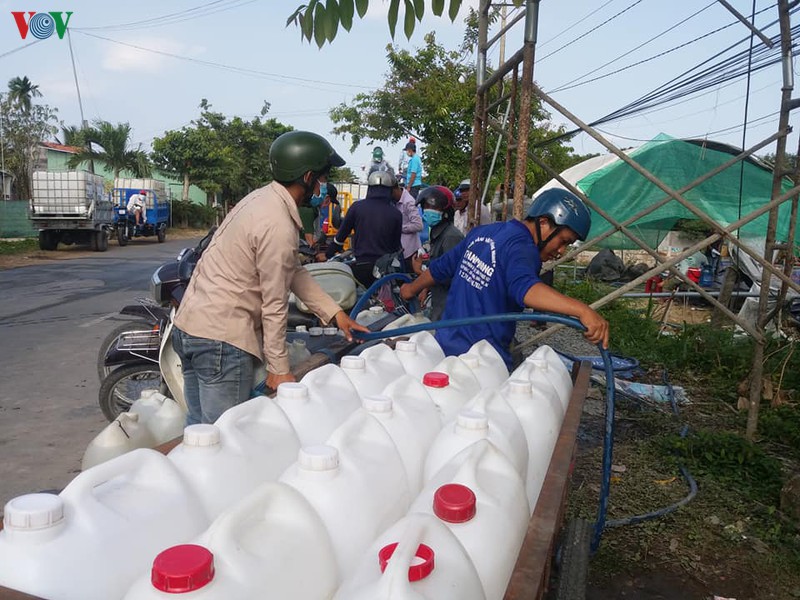 vi sao nhieu nha vuon " tu choi" nguon nuoc ngot ho tro cua nha nuoc ? hinh 3