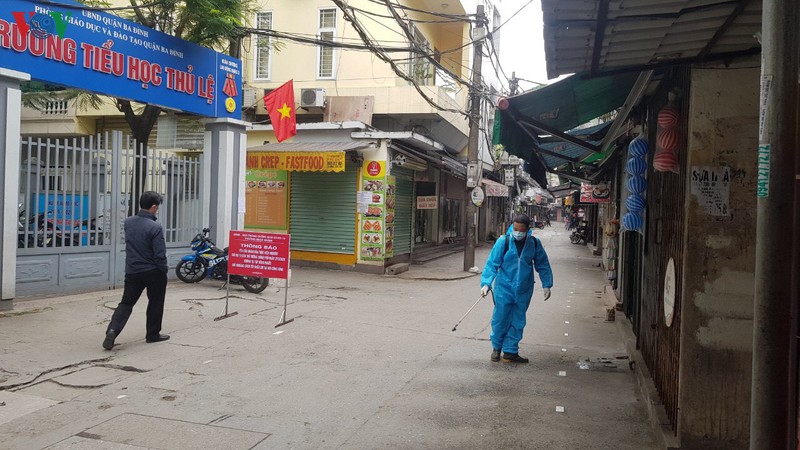 cac co quan cong quyen o ha noi cat giam nguoi lam viec tai tru so hinh 2