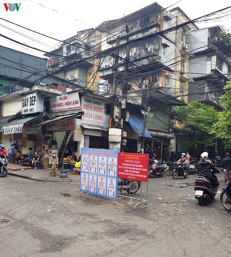 ha noi tiep tuc phun khu khuan, ho tro nguoi dan chong dich covid-19 hinh 9