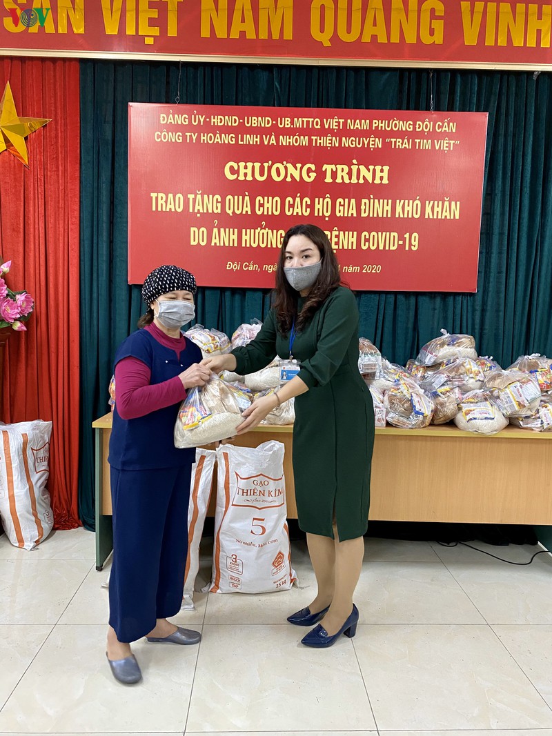 cong an ha noi dap xe di nhac nho, tuyen truyen chong dich covid-19 hinh 18