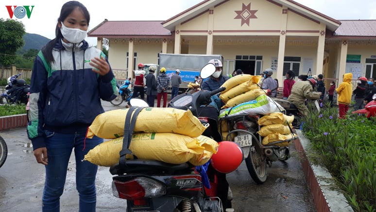 cau lac bo bao chi thanh hoa ho tro hang chuc tan gao cho nguoi ngheo hinh 3
