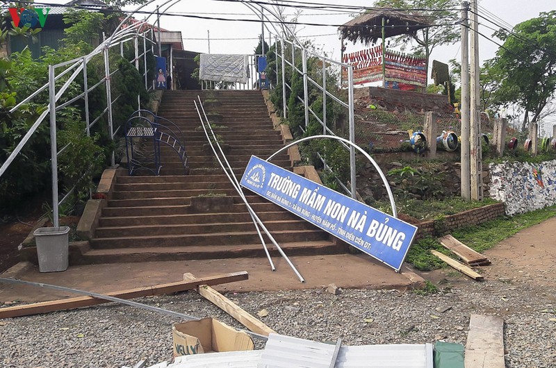 nhieu ho dan o dien bien roi vao canh "man troi chieu dat" do dong loc hinh 13