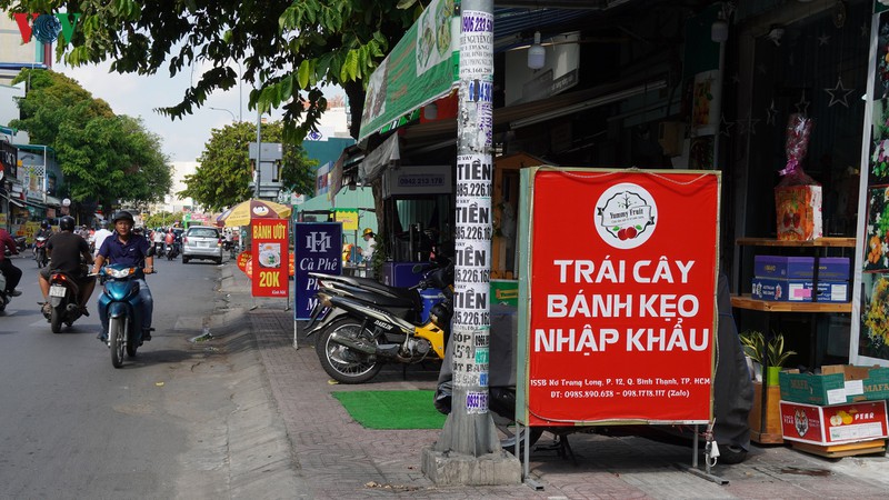 tphcm: nhip song tro lai binh thuong, long duong via he lai bi lan chiem hinh 1