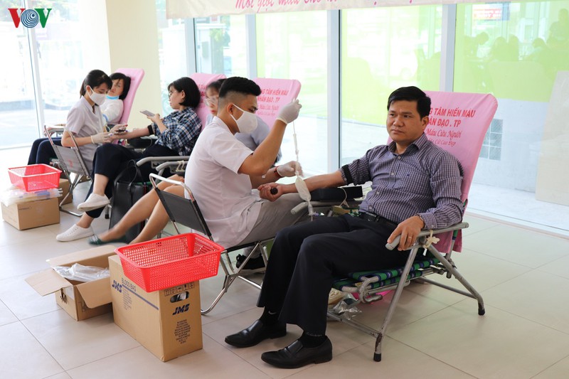 chuong trinh hien mau tinh nguyen, lan toa yeu thuong hinh 3
