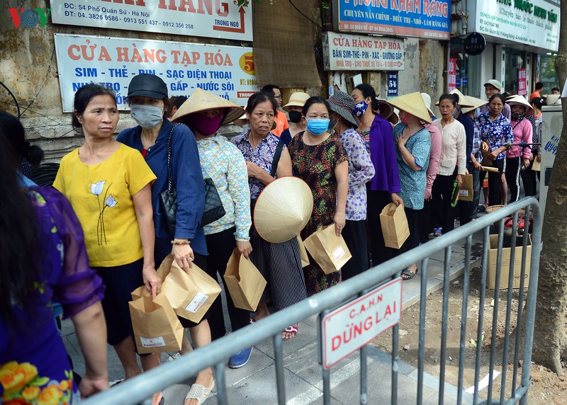 vov phoi hop voi cengroup mo cay "atm gao yeu thuong" hinh 13