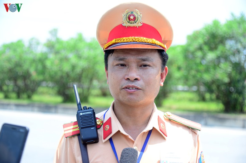 hang loat phuong tien chay qua toc do, coi noi thung xe o thai nguyen hinh 7