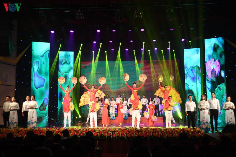 tu hao viet nam - chuong trinh ton vinh nhung nguoi chong dich covid-19 hinh 1