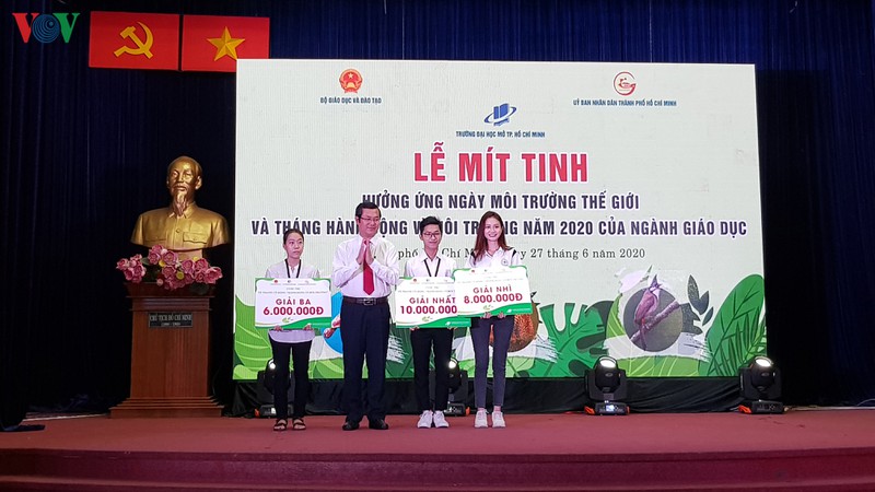 hang nghin sinh vien mit tinh ngay moi truong the gioi o tp hcm hinh 2