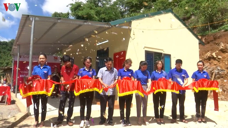 ngoi nha nghia tinh - am long nhung gia dinh dac biet kho khan  hinh 4