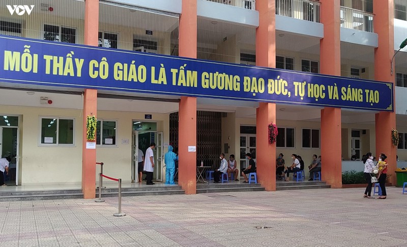 anh: ha noi trien khai xet nghiem rt-pcr tiep cho nguoi tu da nang ve  hinh 11