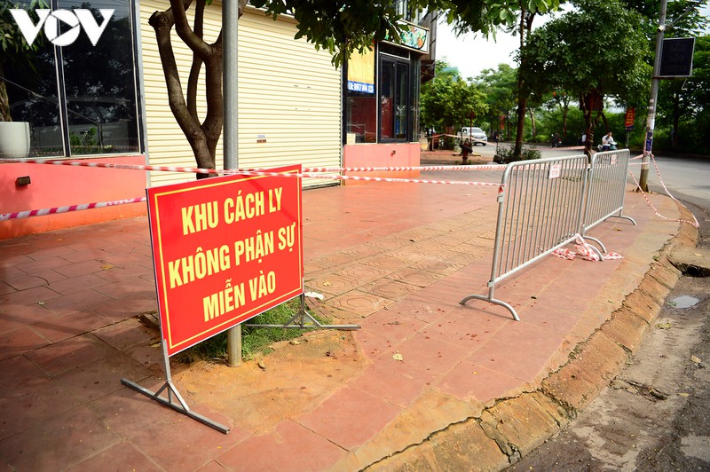 ha noi phong toa quan bia loc vung, tim nguoi lien quan ca nghi mac covid-19  hinh 5