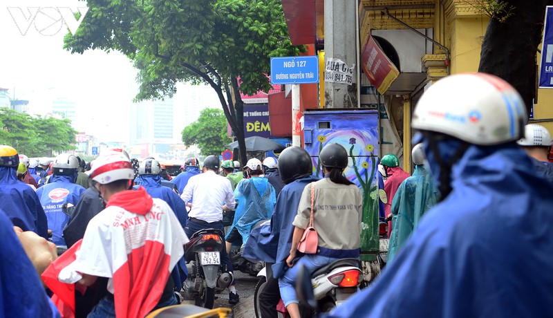 giao thong ha noi hon loan, tac nghen gio cao diem sang 18/8 hinh 12
