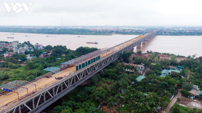 toan canh dai cong truong sua chua cau thang long, ha noi hinh 9