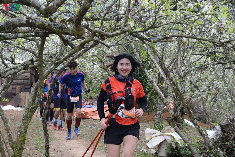 gan 3.100 van dong vien tranh tai o giai chay vtm - moc chau hinh 6