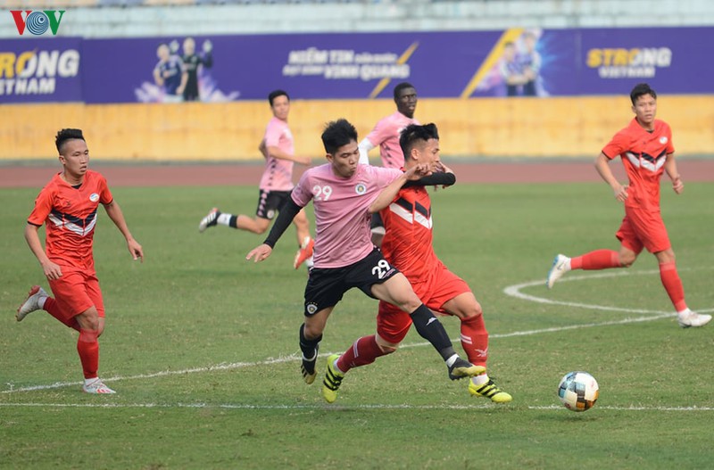 quanh hai khong thi dau, ha noi fc bi viettel cam chan hinh 2