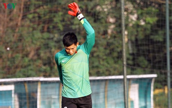 tuan manh chia tay khanh hoa la vi hlv park hang seo? hinh 2