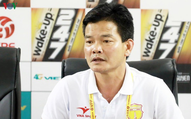 hlv van sy noi gi truoc tran quyet dau voi hagl? hinh 1