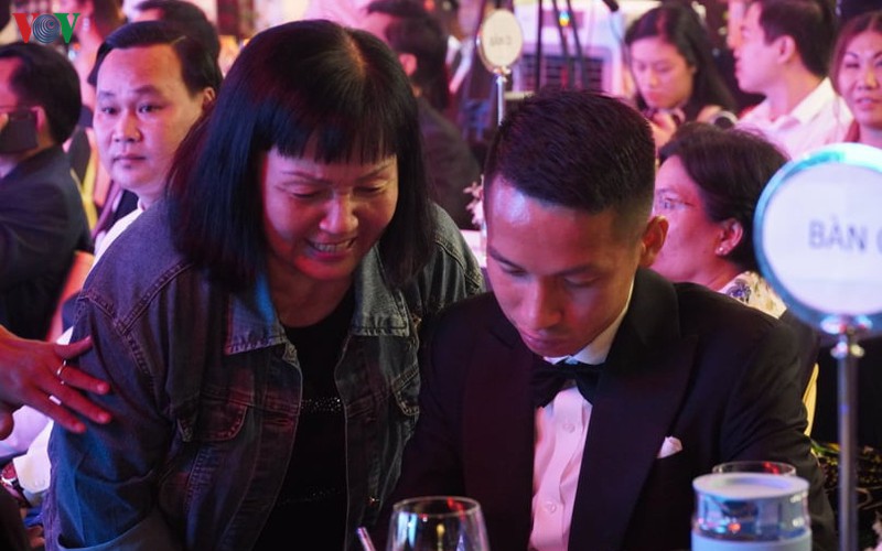 truc tiep le trao giai qua bong vang viet nam 2019: ai duoc vinh danh? hinh 8