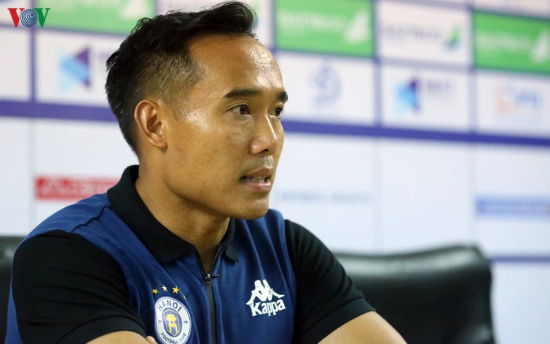 vi sao van quyet vang mat o tran ha noi fc 3-0 dong thap? hinh 1