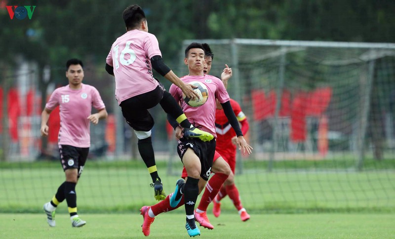 hop bao ha noi fc vs hagl: chu tich ha noi fc tuyen bo gieo sau cho hagl hinh 1