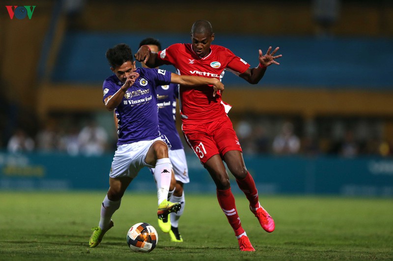 toan canh viettel 1-1 ha noi fc: chuyen vi hanh kem vui cua thay park hinh 2