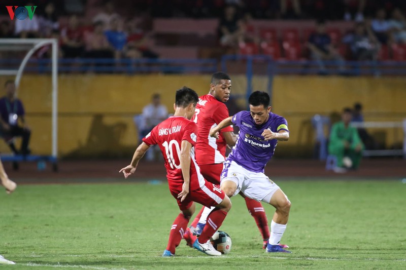 toan canh viettel 1-1 ha noi fc: chuyen vi hanh kem vui cua thay park hinh 6
