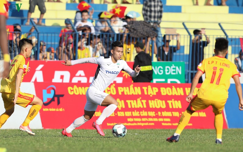 nam dinh va slna muon dung v-league, hagl tuy co ung bien: vpf tinh sao? hinh 3
