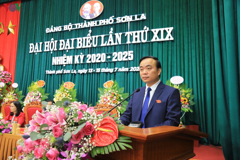 ong ha trung chien tai dac cu bi thu thanh pho son la  hinh 2