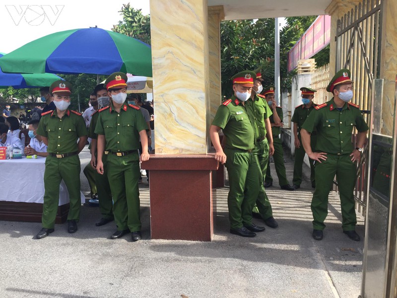 nguyen xuan duong khai di le nen khong biet minh bi truy na hinh 2