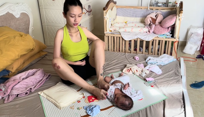 Clip quay lén gái xinh tắm - Nạn nhức nhối cần sự vào cuộc của cộng đồng và pháp luật