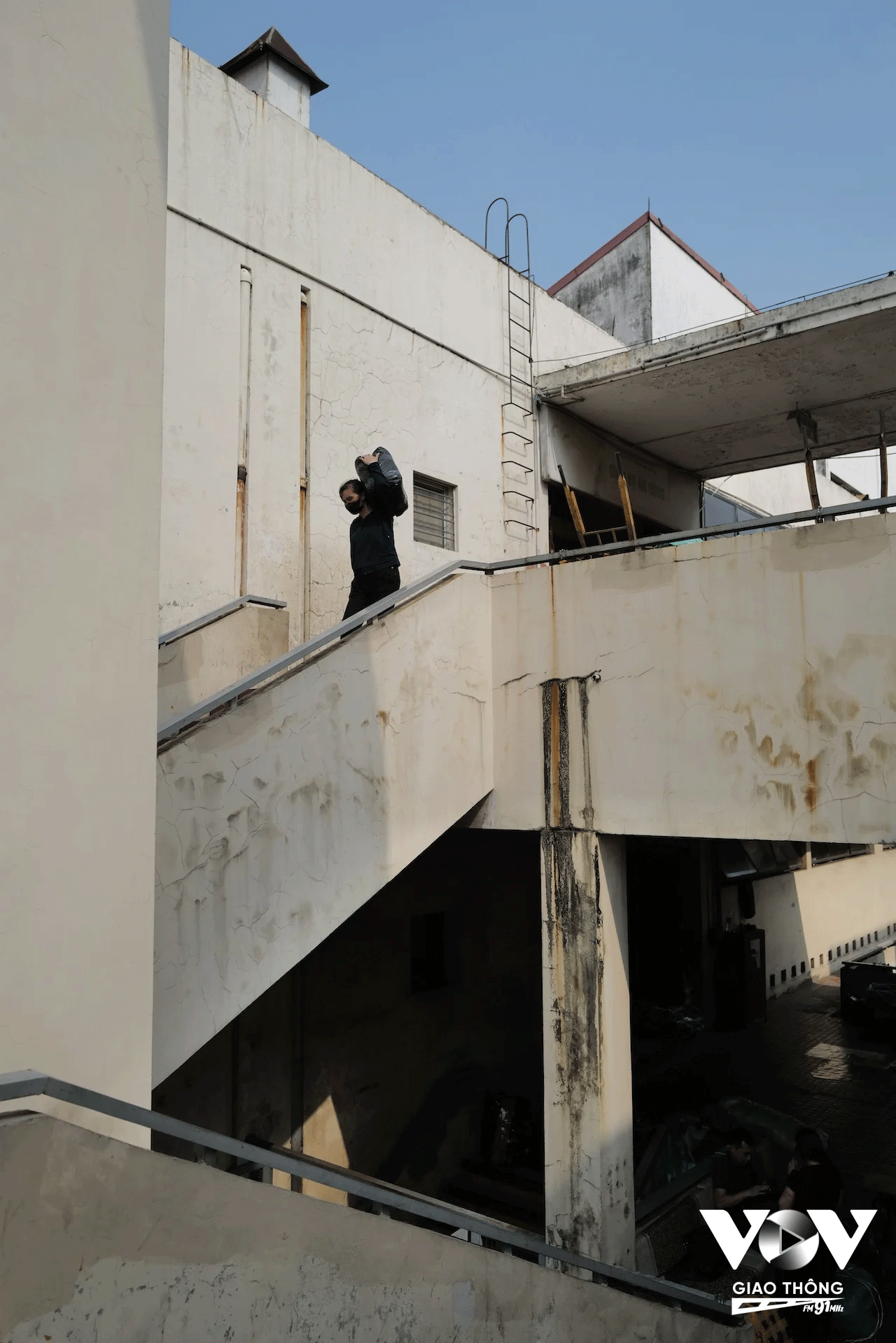 Chưa chính thức vào hè nhưng thời tiết đã trở nên nắng nóng khó chịu, báo hiệu một mùa hè khắc nghiệt phía trước.
