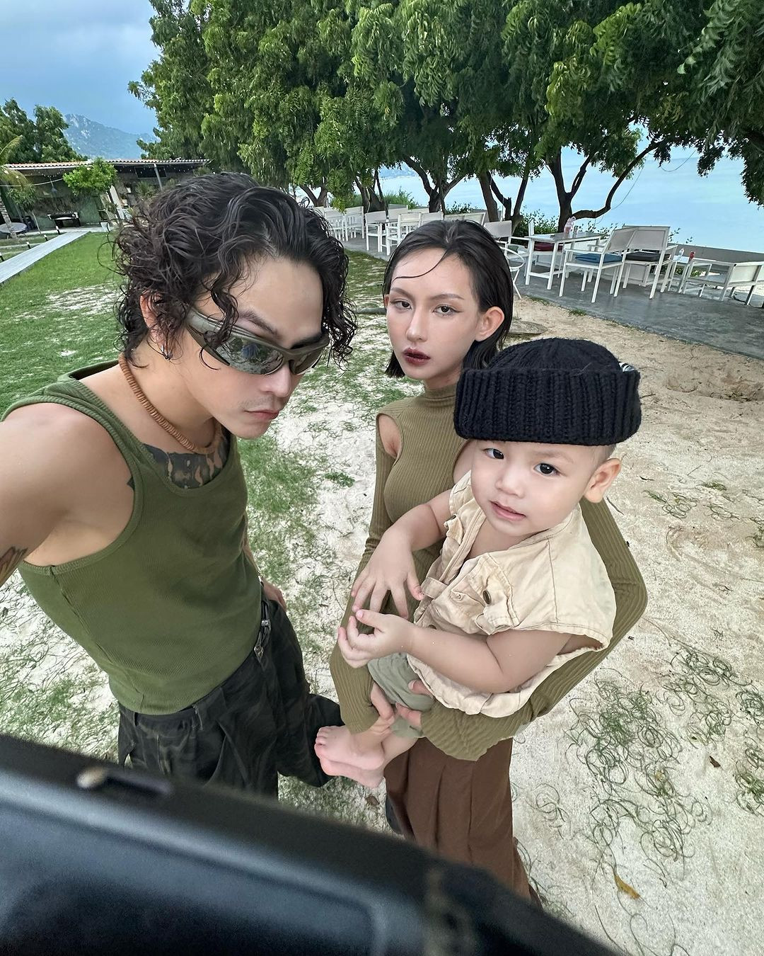 Chuyện showbiz: Decao lên tiếng vụ vợ người mẫu livestream gào khóc ...