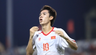U23 Việt Nam đánh bại U23 Singapore bằng bàn thắng của Văn Thuận (Ảnh: Hoài Thương).