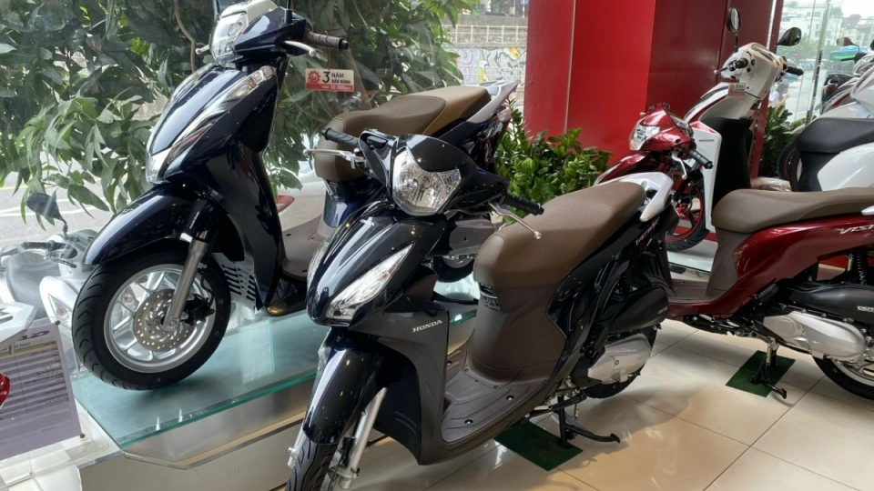 honda_vision_1.jpg