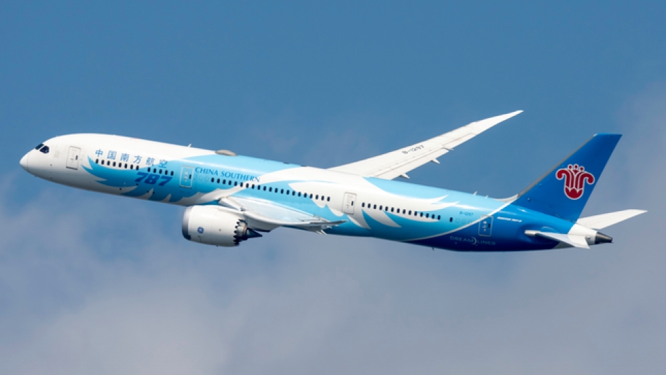 china-southern-airlines-boeing-787-9-dreamliner-b-1297-1761.png