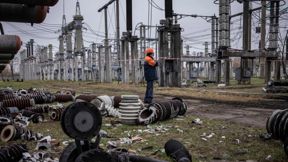 co so dien luc Ukraine, tram dien Ukraine, co so nang luong Ukraine -getty.jpg