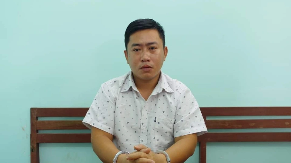 dien_hoa_sinh_tai_co_quan_cong_an_anh_cant_1.jpg